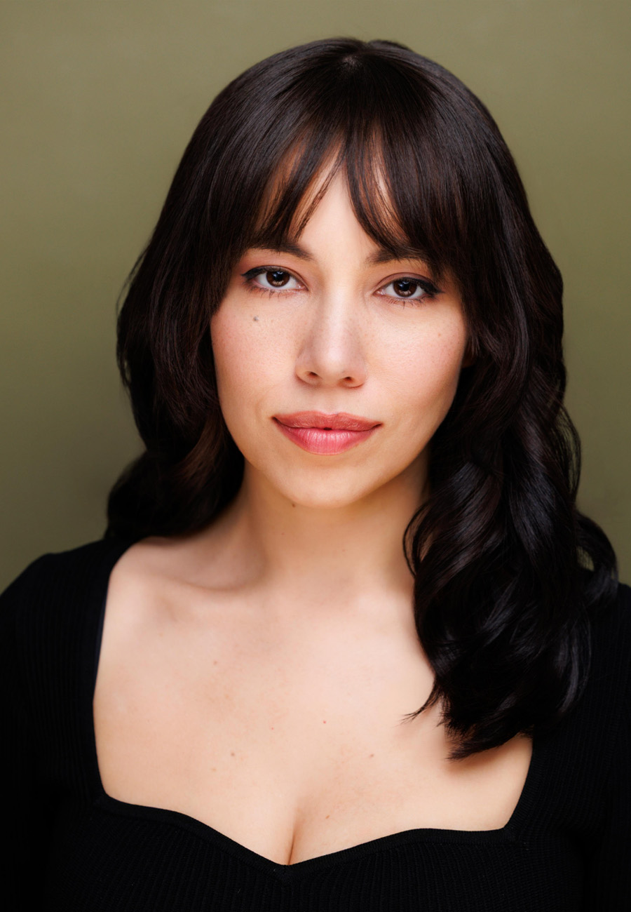 Violet Sinclair Headshot